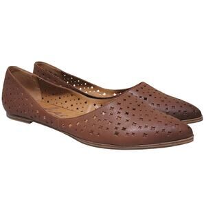 Zodiac Women Hill Perforated Slip On Flats Size US 10M Cognac Brown Leather